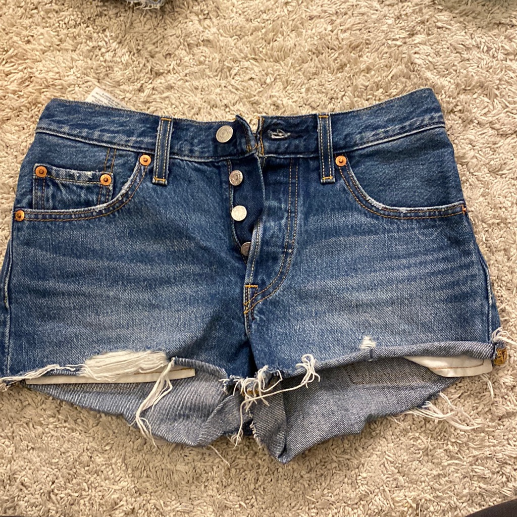 Brand New Levis 51 Jean Shorts Mid Rise